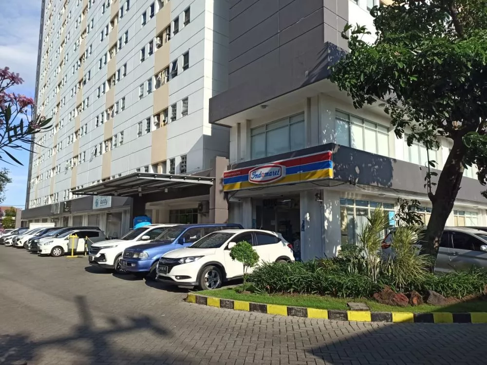 Ika Dikenal Ramah dan Sering Gonta-Ganti Pasangan