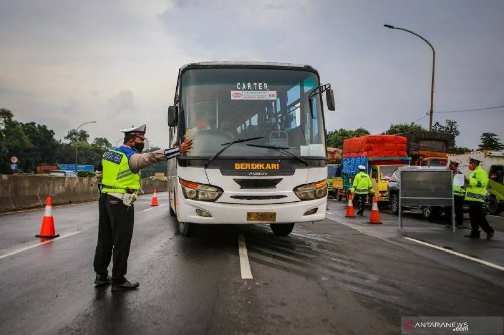 Hingga Jumat Pukul 00.00 WIB, 1.689 Kendaraan Putar Balik