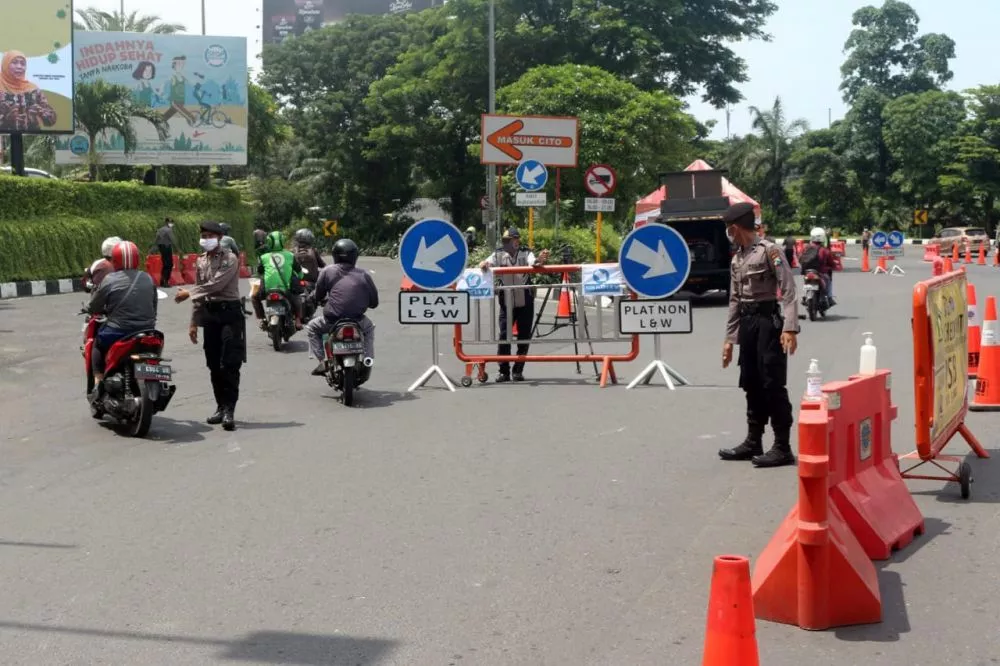7.617 Kendaraan Ditolak Masuk Jatim