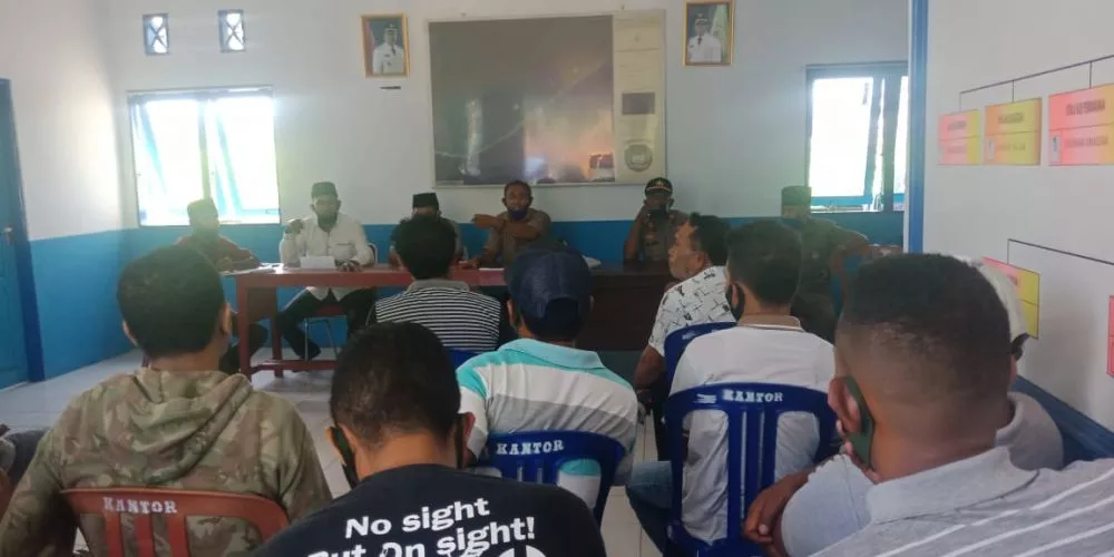 Kades Mangoli Tengah Sosialisasi BLT-DD