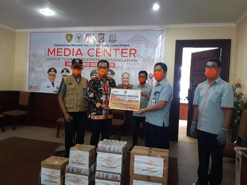 Gugus Tugas Covid-19 Provinsi Maluku Banjir Bantuan