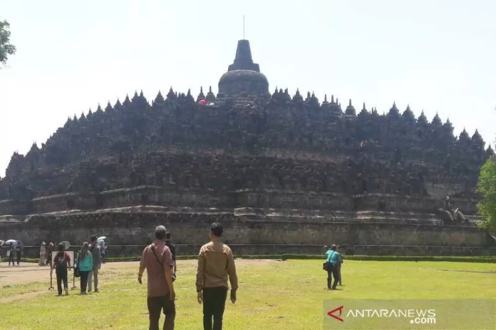 Borobudur Buka Awal Juni