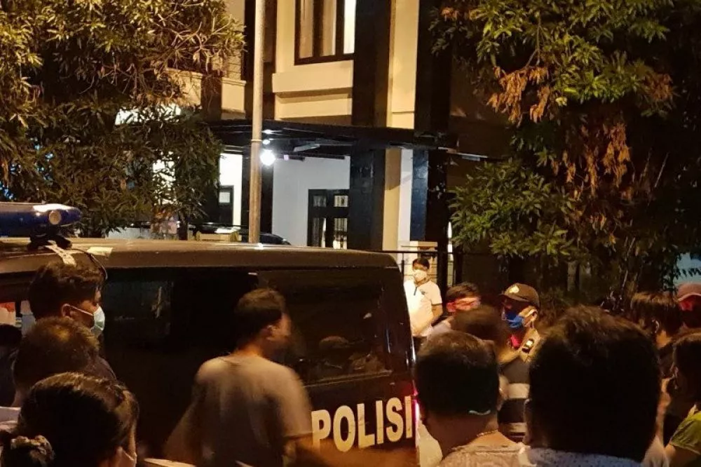 Diduga Dibunuh, Elvina Tewas di Dalam Kardus