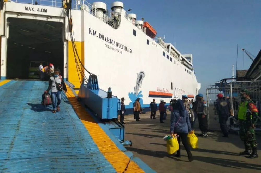 181 TKI Pulang Kampung ke Semarang