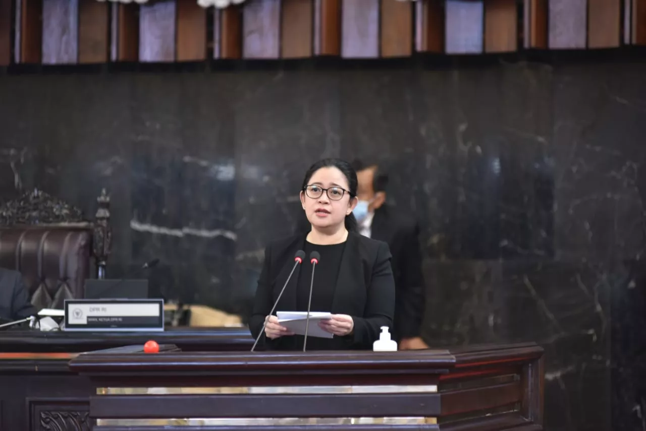 DPR Bersama Pemerintah Bahas KEM-PPKF 2021