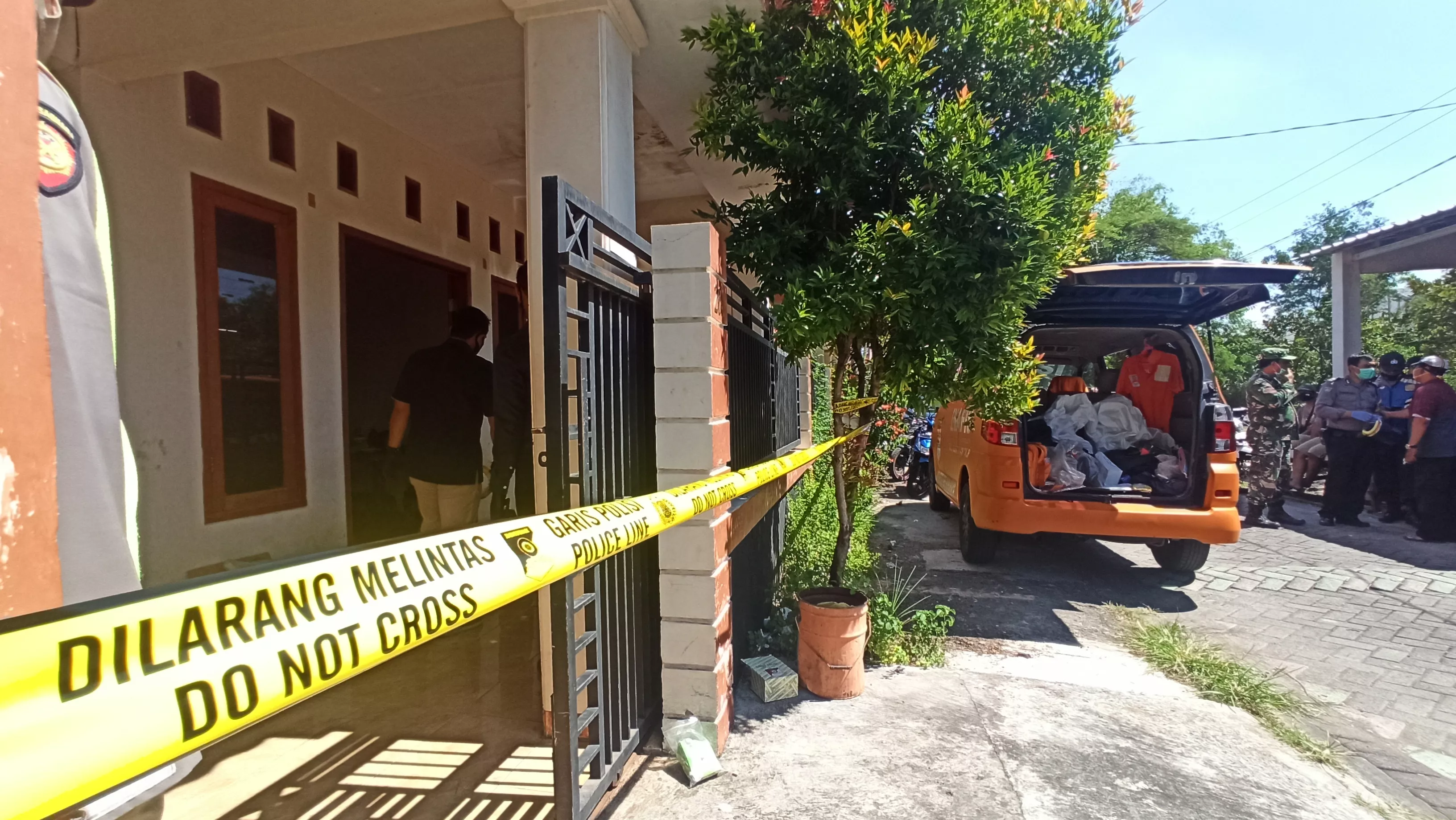 Pembunuhan di Surabaya, Korban Diduga Menolak Ajakan Seks Threesome