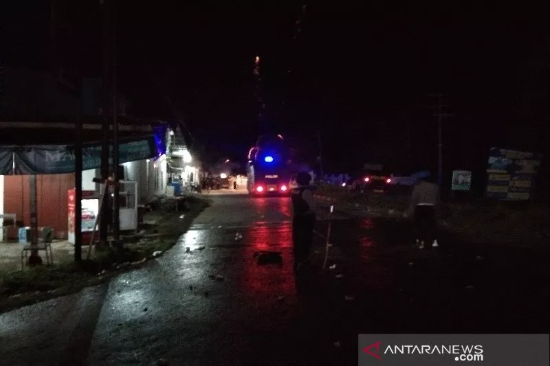 Pengunjuk Rasa Tolak Kedatangan 500 TKA di Ambaipua