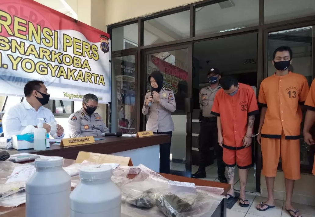 Polda Yogyakarta Tangkap Kurir Sabu Bandar Online