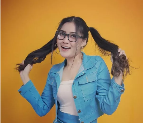 Duet Banyu Moto, Nella dan Dory Jadian?