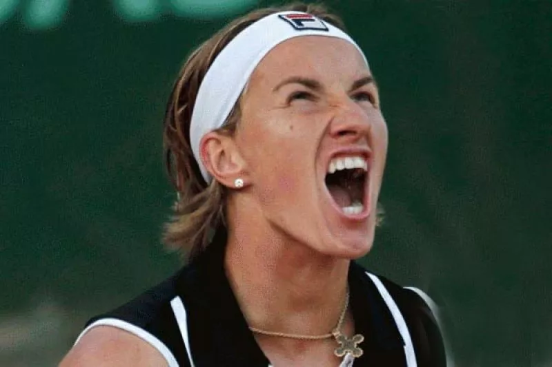 Kuznetsova Mundur dari US Open