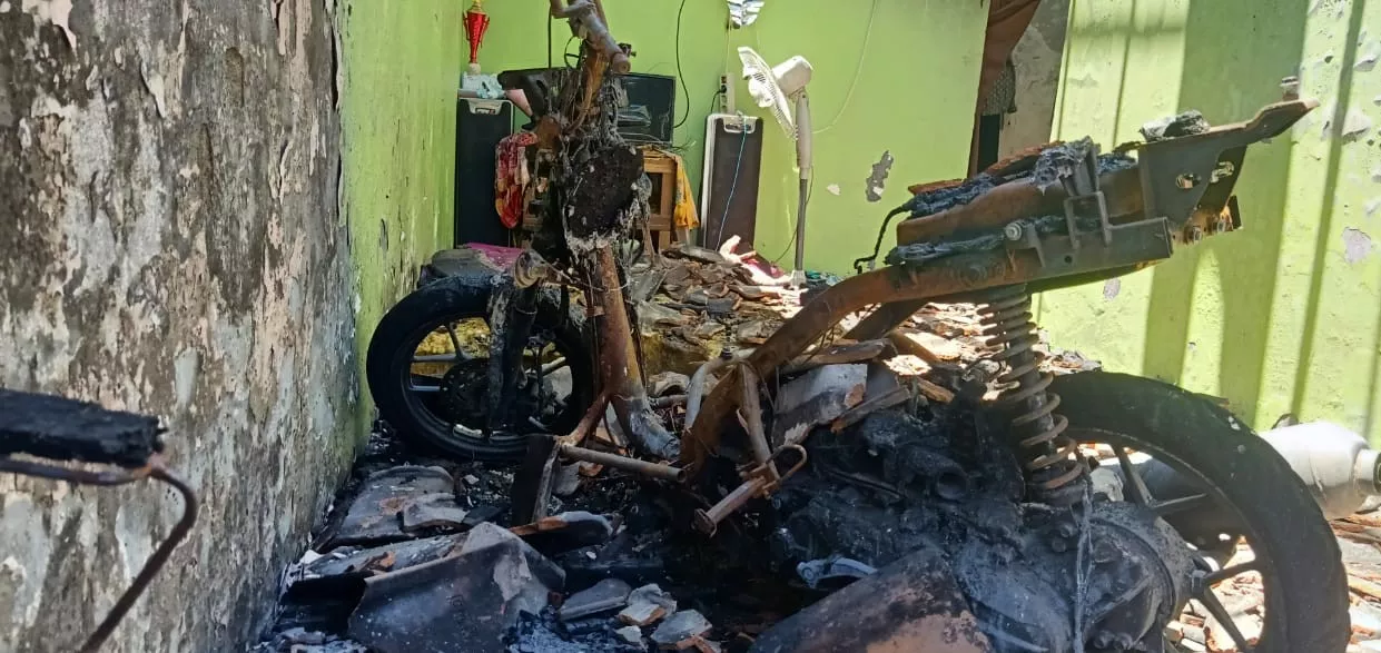 Cemburu, Wanita Sidoarjo Bakar Rumah Tetangga, Ibu dan 2 Anak Terluka