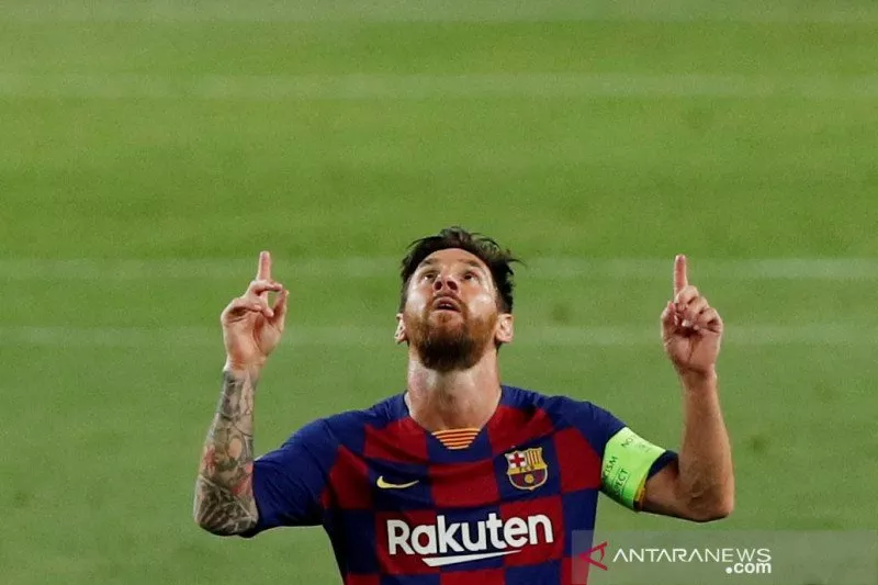 Presiden Argentina Minta Messi Balik ke Newell's Old Boys