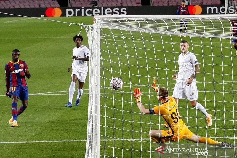 Menang 5-1, Barcelona Terlalu Perkasa bagi Ferencvaros