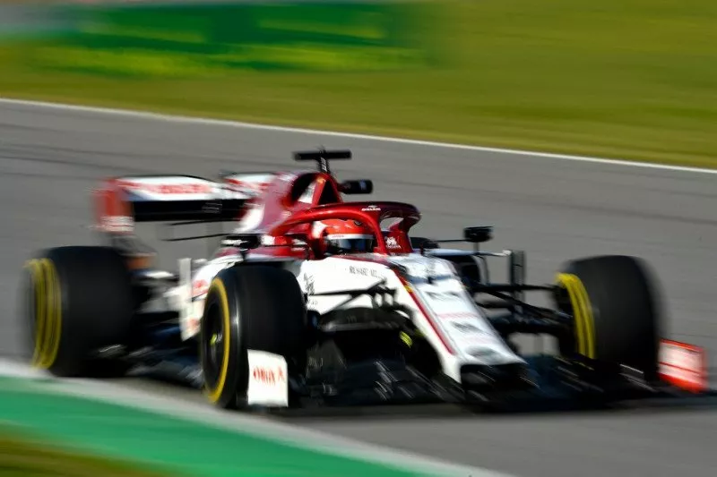 Kubica Gantikan Kimi Raikkonen di GP Bahrain