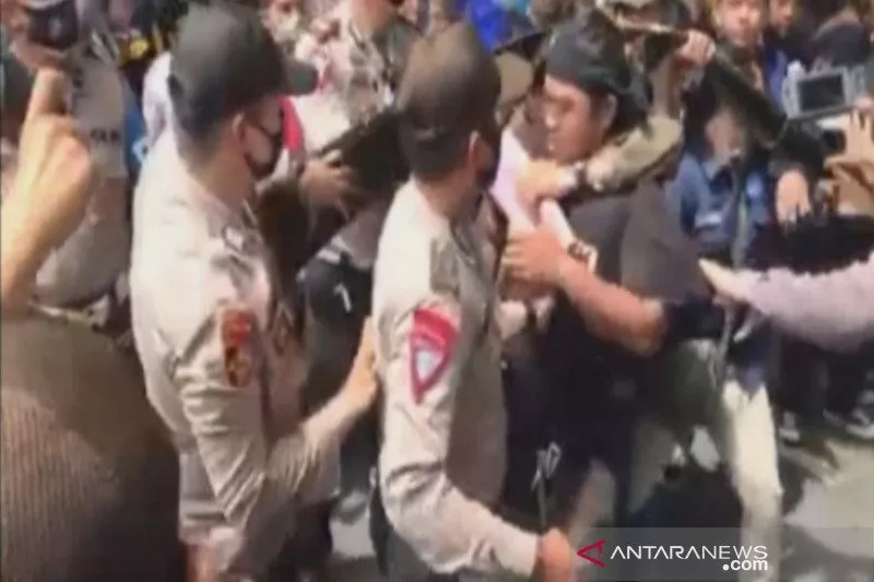 Satu Mahasiswa Ditahan Polisi terkait Demo di Banjarmasin