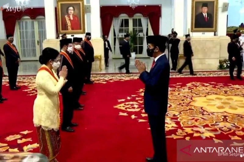 Puan Maharani Minta Pemerintah Sejahterakan Guru