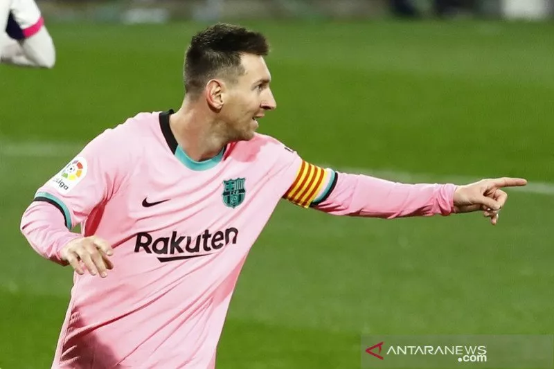 Messi Lewati Rekor Gol Pele
