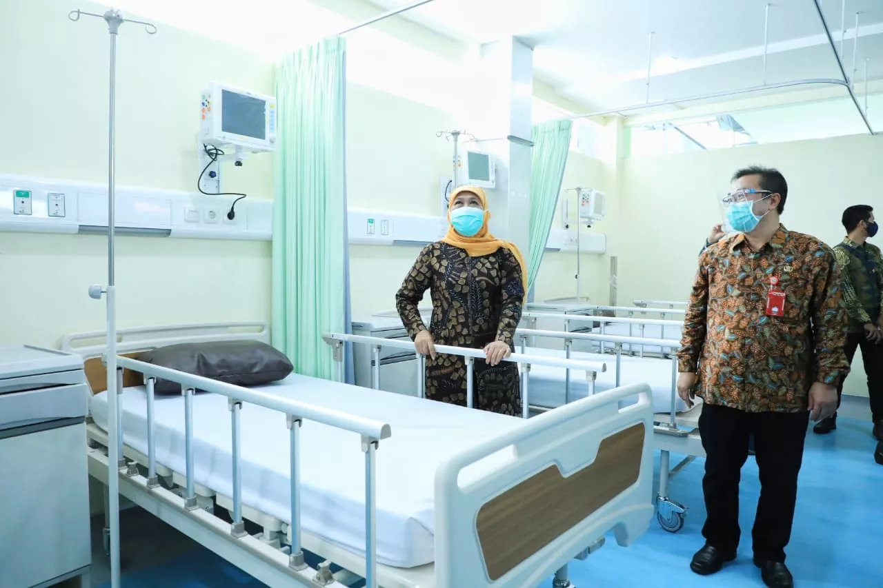 Gubernur Khofifah Resmikan IGD Penyakit Menular RSUD Dr. Soetomo