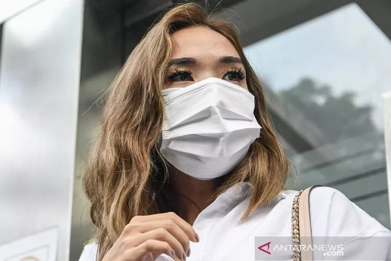Gisel Penuhi Panggilan Polda Metro terkait Penyebaran Video Asusila