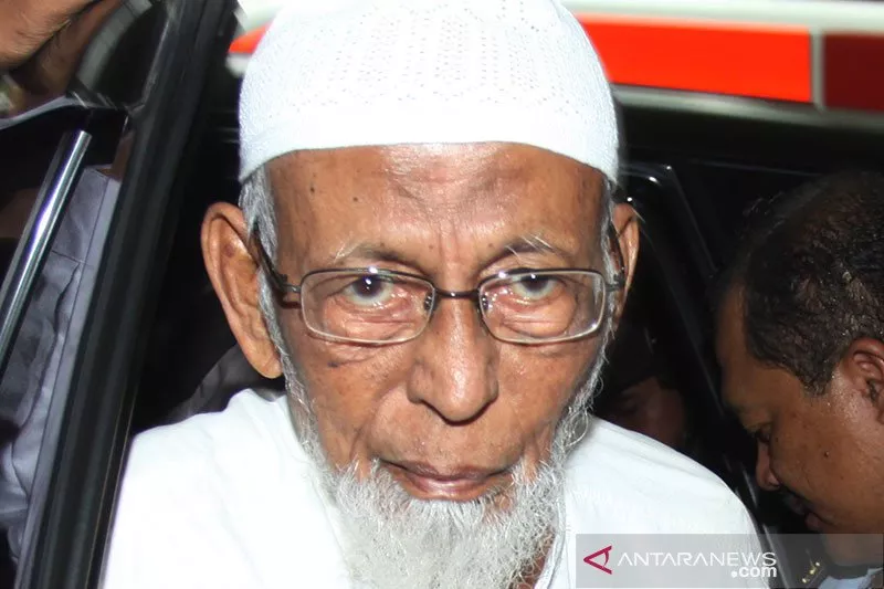 Jelang Bebas Murni Kondisi Kesehatan Abu Bakar Baasyir Sempat Turun