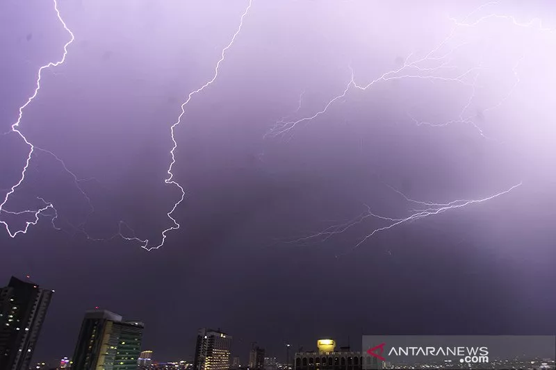 BMKG Keluarkan Peringatan Dini agar Masyarakat Waspada