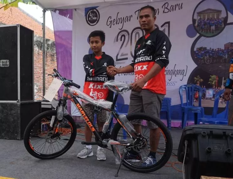 KOMBI Gowes Awal Tahun 2021 untuk Lawan Corona