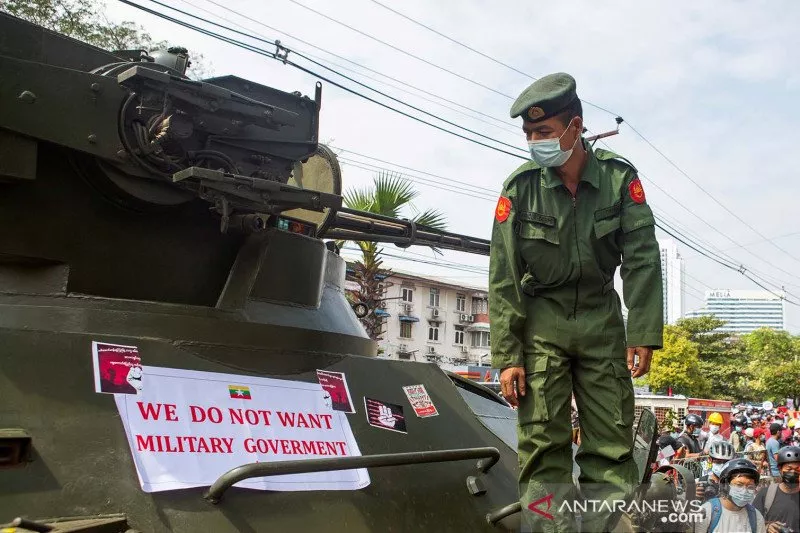 Facebook Memblokir Militer Myanmar
