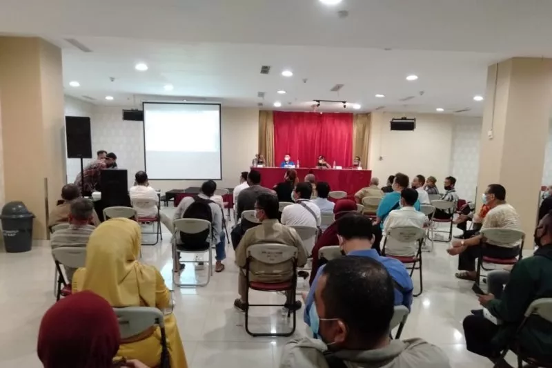 Walikota Eri Cahyadi Harus Bisa Selesaikan Masalah Pasar Turi