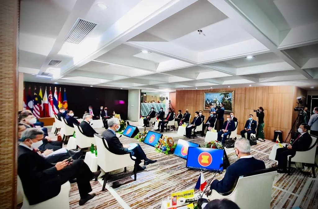 Para Pemimpin ASEAN Bertemu Bahas Masalah Myanmar