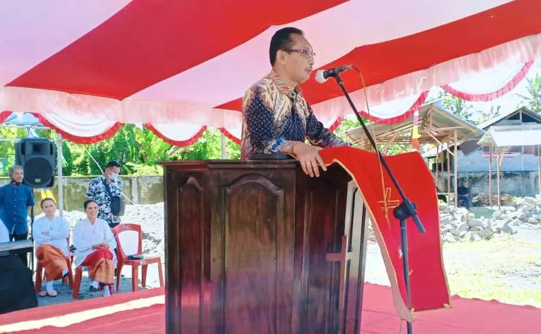 Wagub Maluku Hadiri Peletakan Batu Pertama Penjuru Gereja Silo