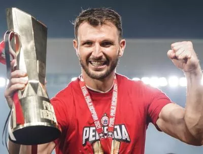 Motta Bahagia dan Kangen Bermain Ditonton Puluhan Ribu The Jak