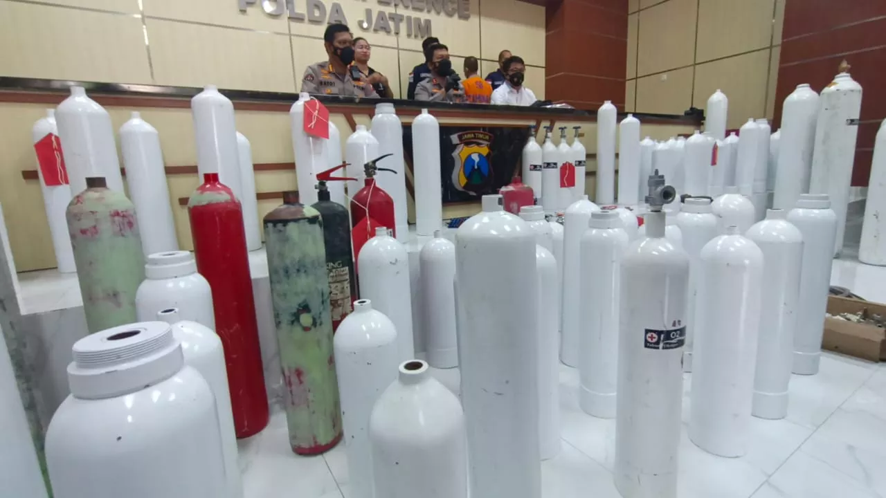 Ditreskrimsus Polda Jatim Bongkar Pembuat dan Penjual Tabung Oksigen Palsu