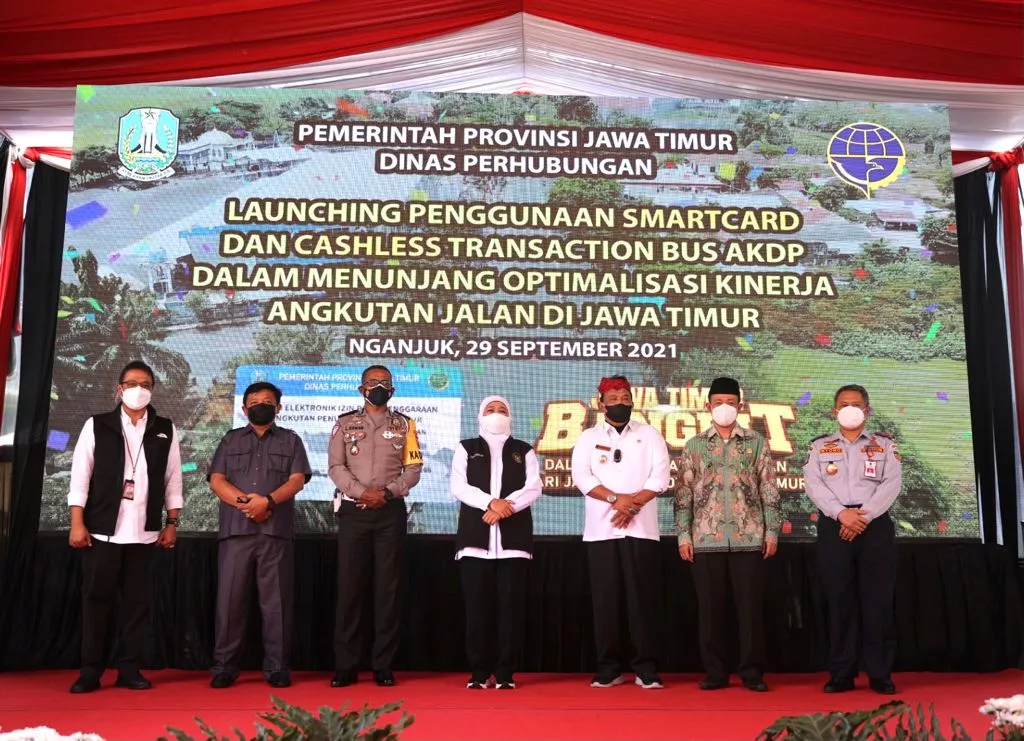 Smart Card dan Cashless Transaction