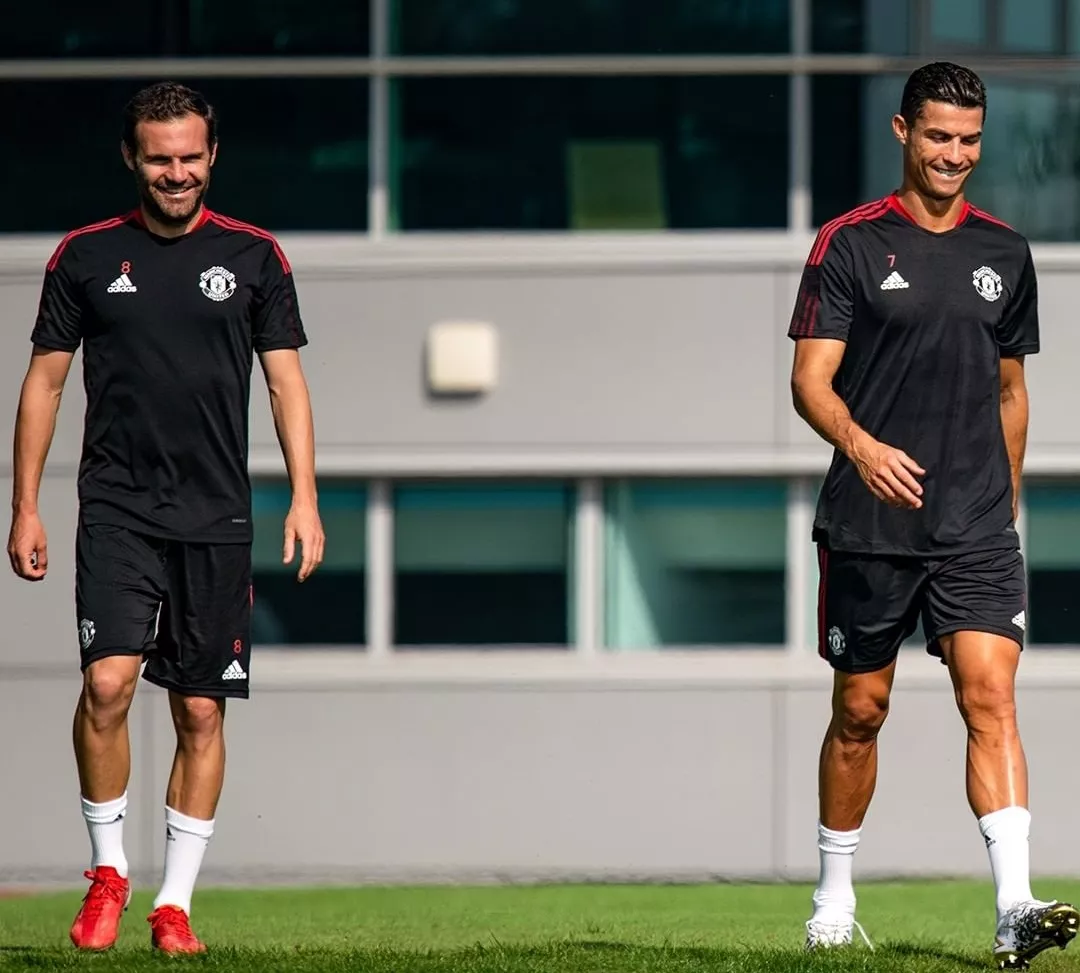 Ronaldo Sudah Berlatih Bersama MU