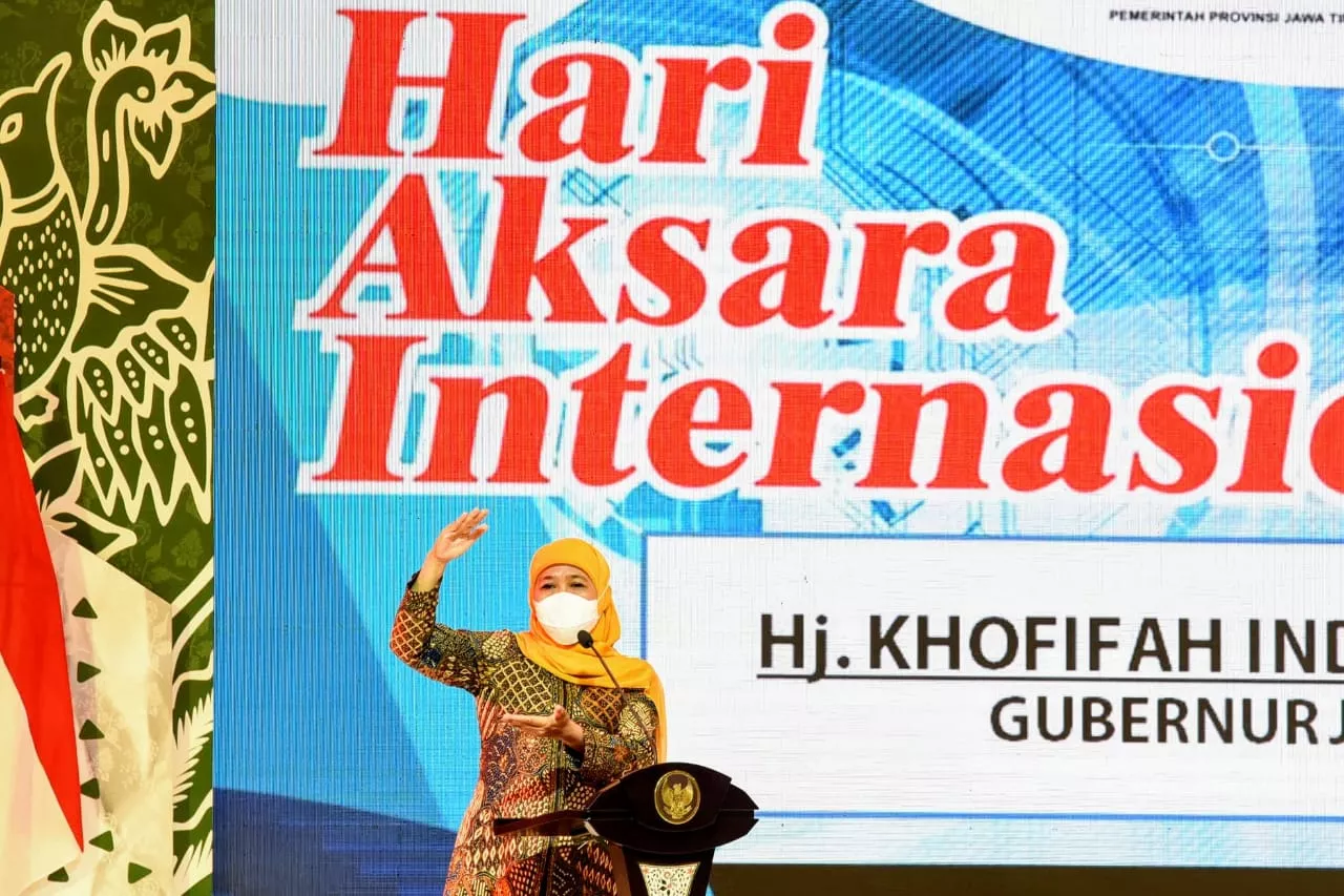 Gubernur Khofifah : Literasi Digital Butuh Percepatan Secara Massif