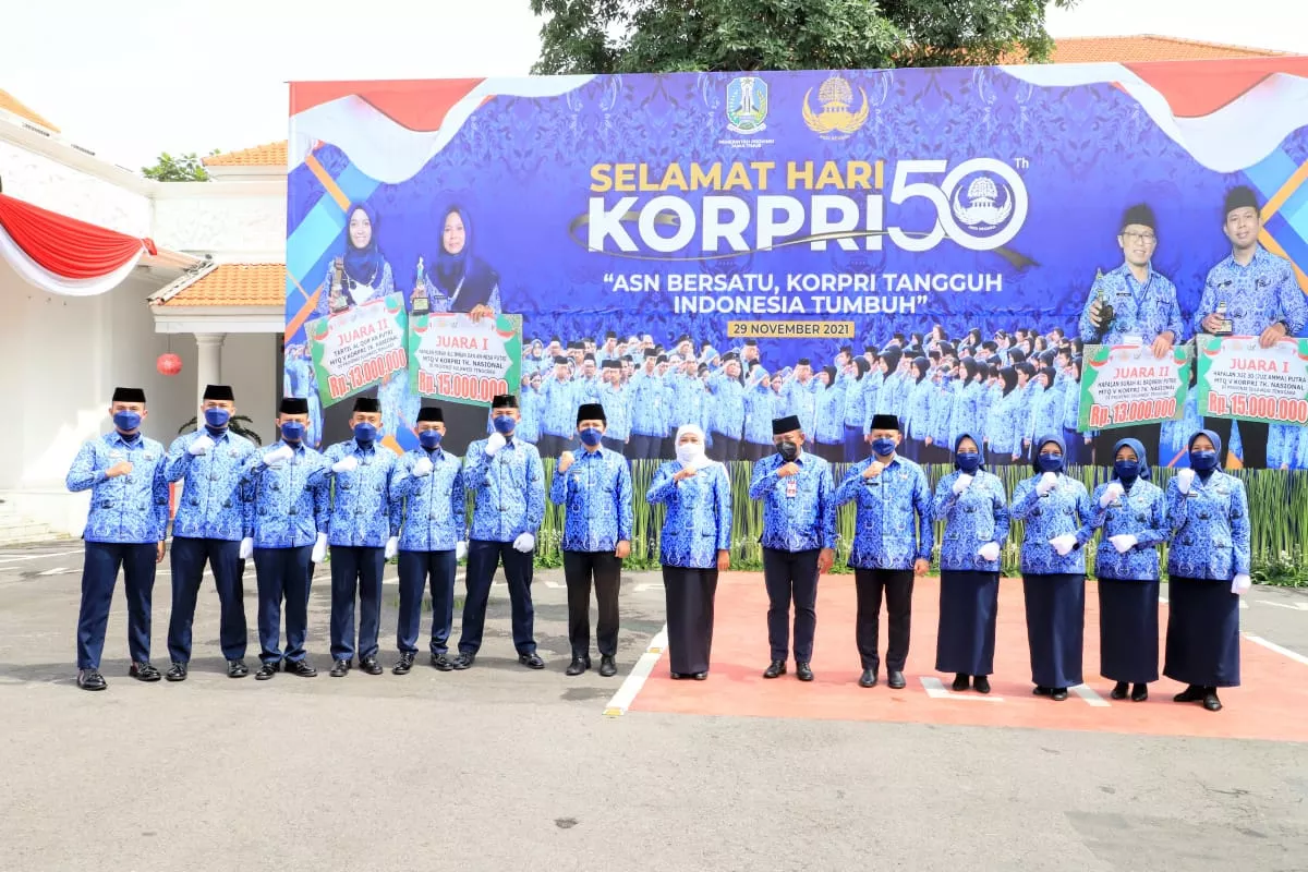 Gubernur Khofifah Minta Abdi Negara Percepat Adaptasi Transformasi Digita