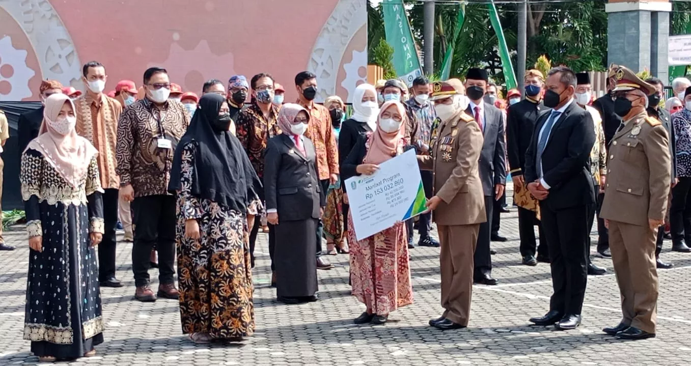 Gubernur Jatim Komitmen Perlidungan Pekerja di Era Teknologi Digital