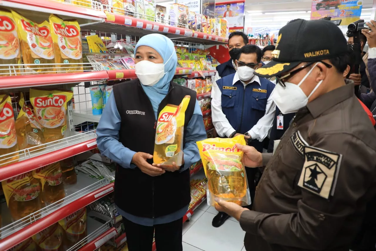 Gubernur Khofifah Minta Pemda dan APRINDO Jaga Rantai Pasok Aman