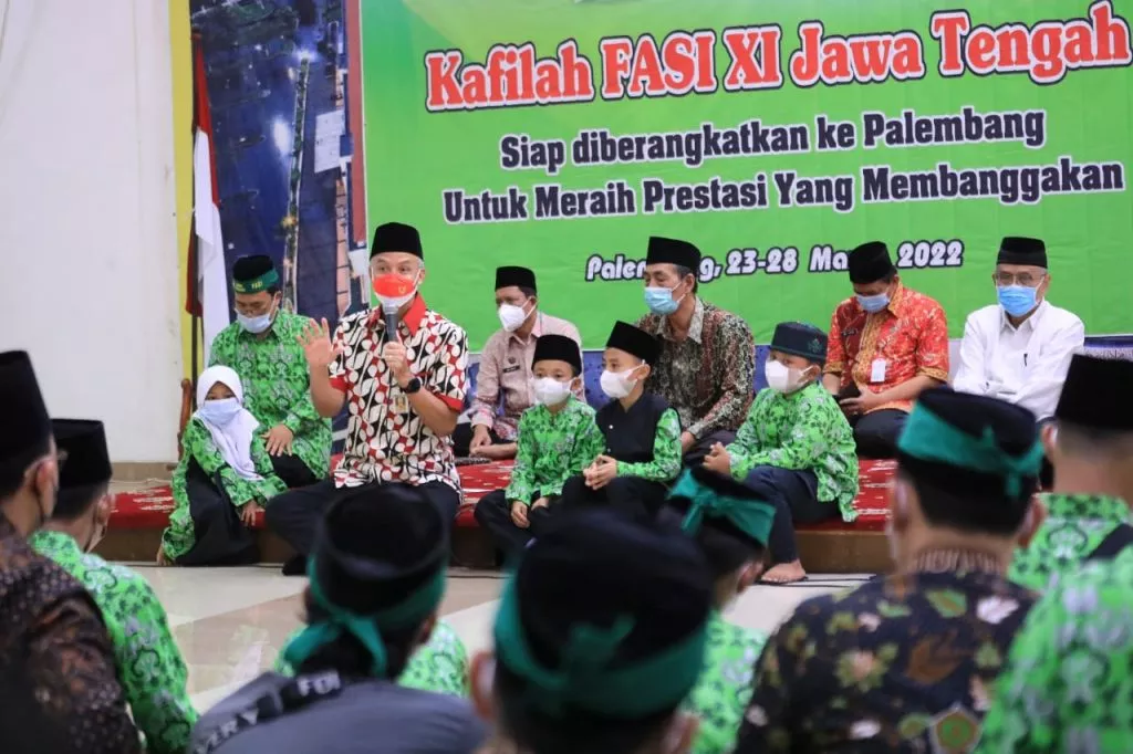 Lepas Keberangkatan Kafilah FASI, Ganjar Teringat Masa Kecil