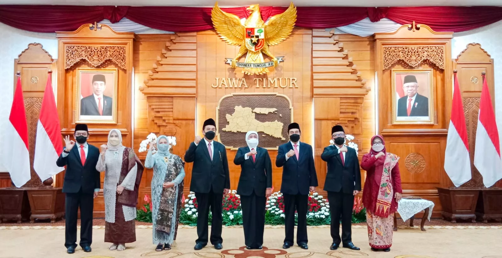 Gubernur Jatim Lantik Komisaris dan Direksi PT Bank Jatim