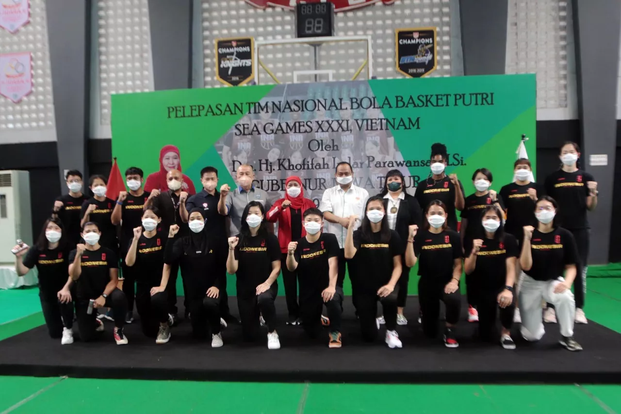 Timnas Basket Putri SEA Games Resmi Dilepas di Surabaya