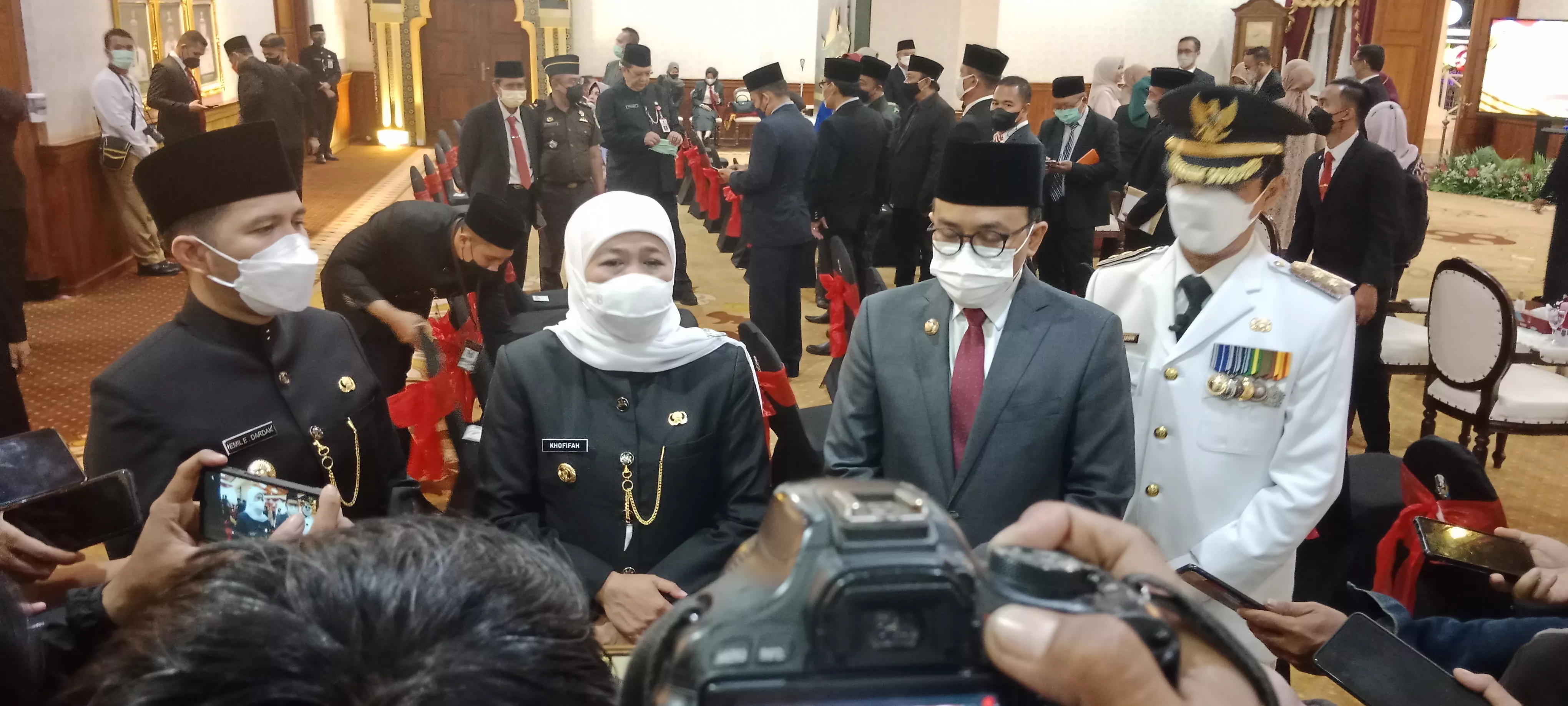 Gubernur Khofifah Lantik Wakil Bupati Pemekasan