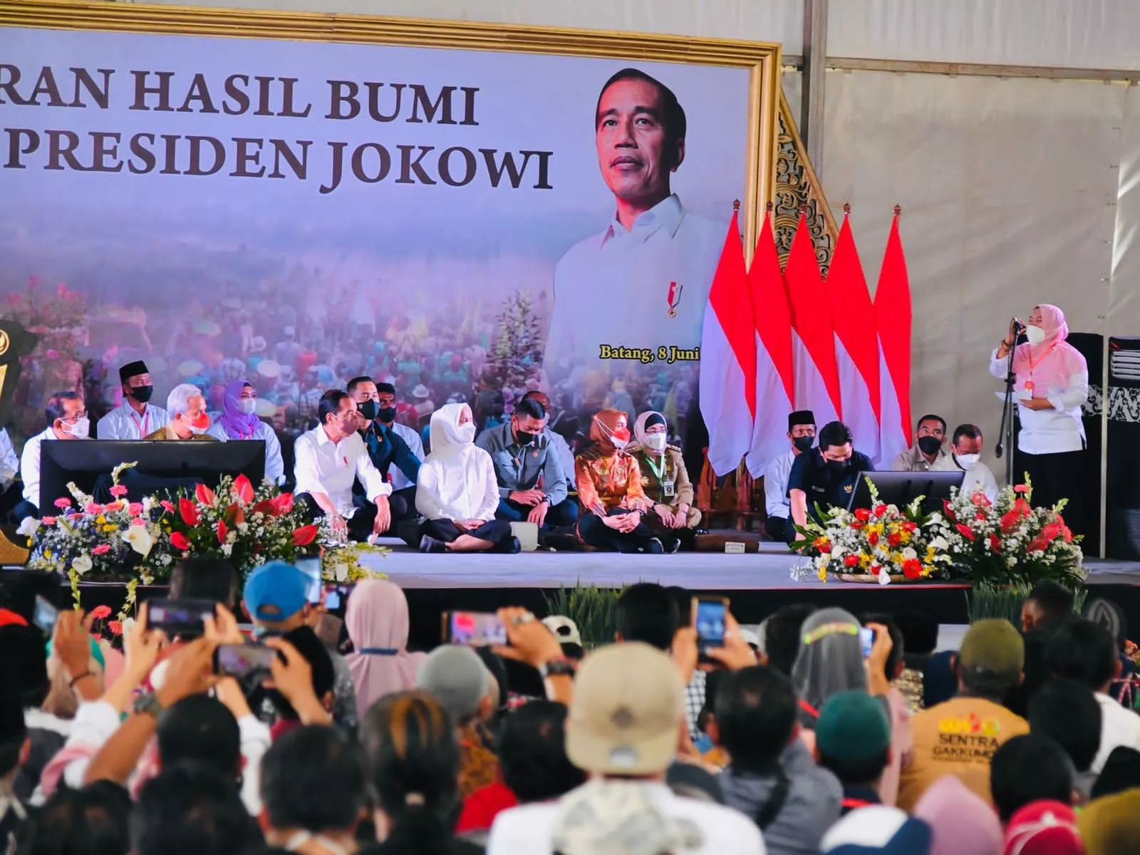 Gema Perhutanan Sosial: Petani Berdiri dan Bersatu di Belakang Jokowi