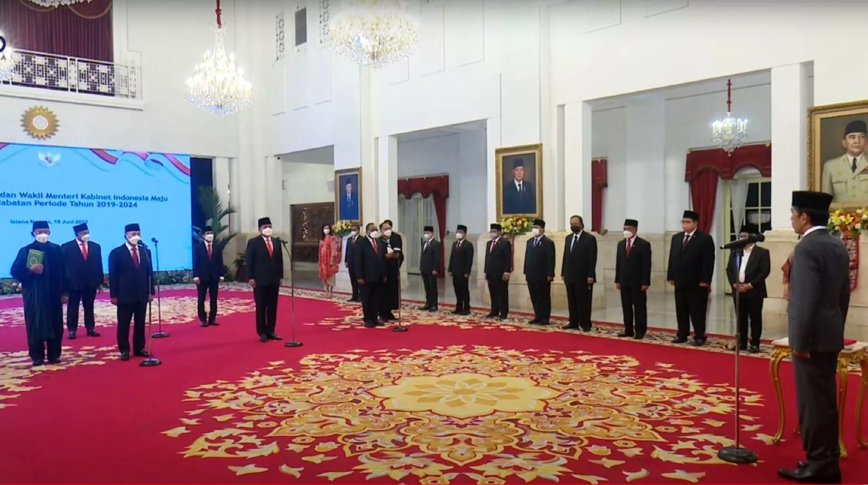 Presiden Lantik Menteri dan Wamen Kabinet Indonesia Maju