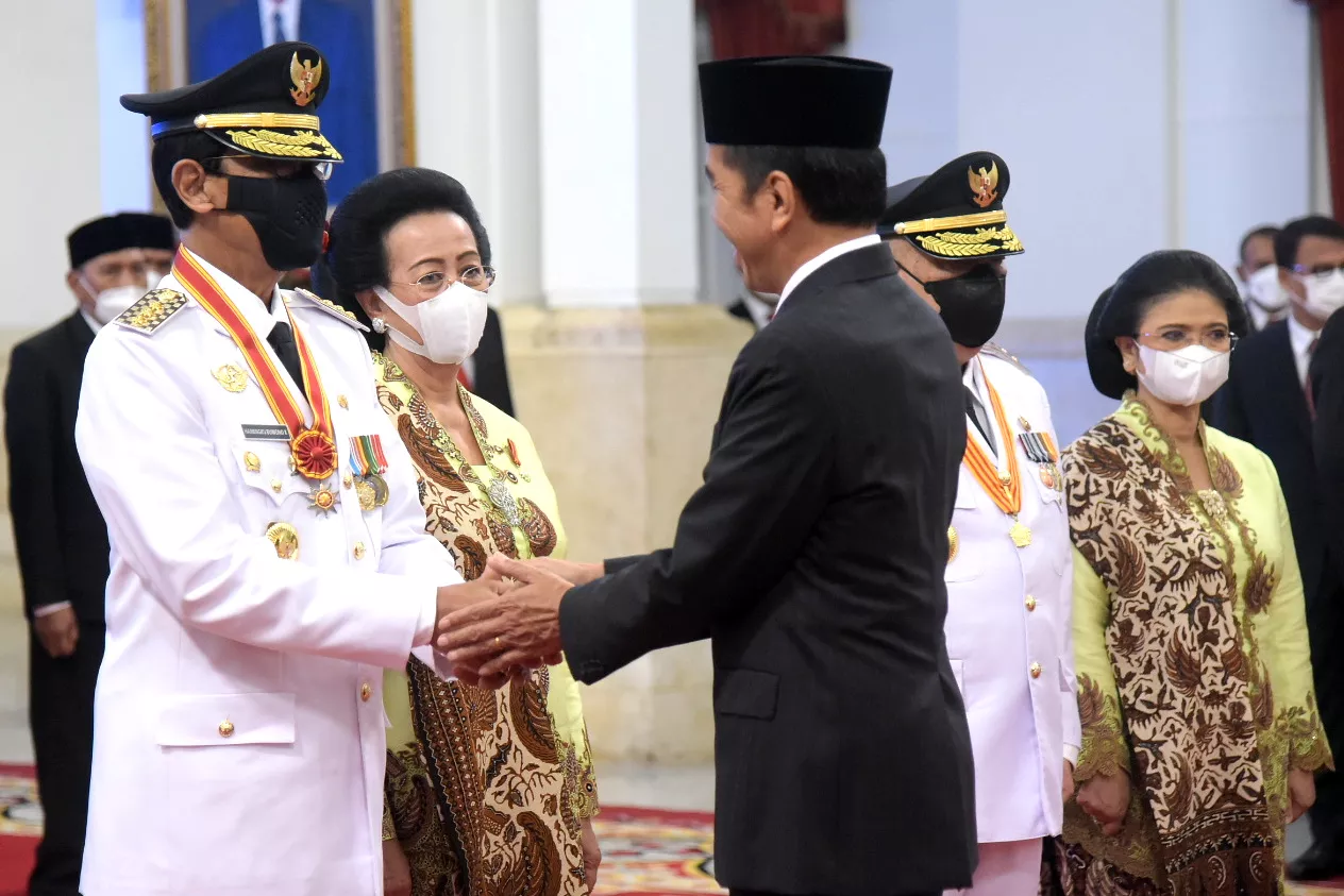 Presiden: Kendalikan Harga Pangan dan Inflasi