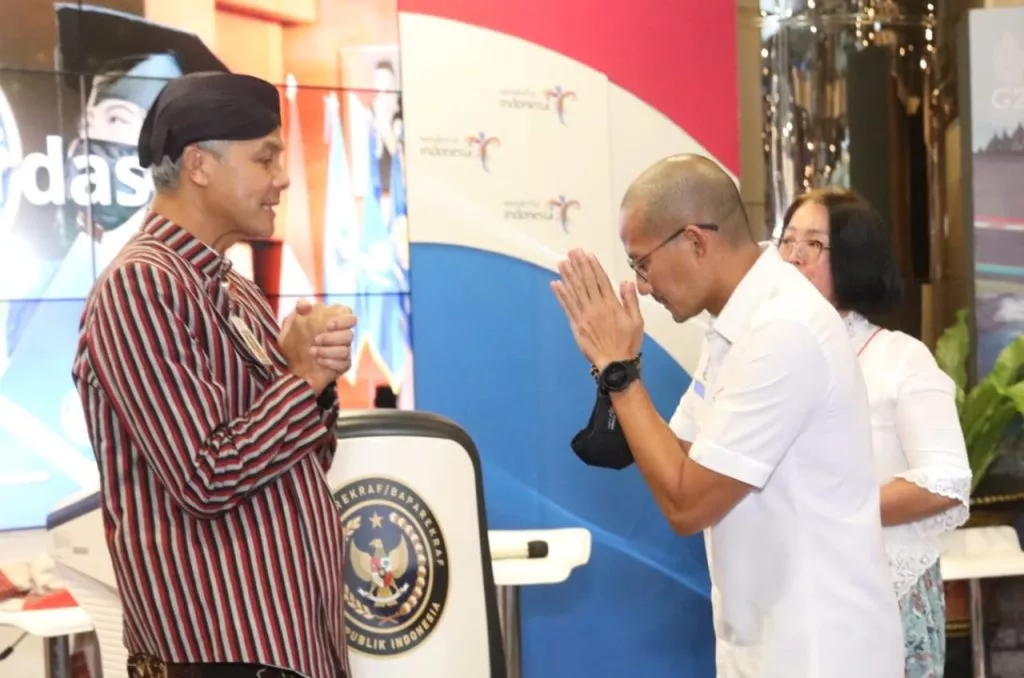 Ganjar Serukan Ayo Piknik Dalam Negeri