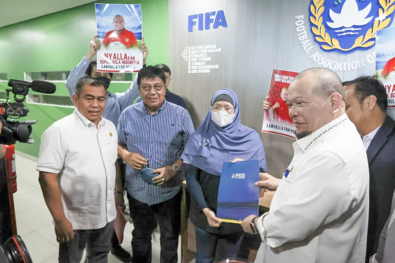 Maju Bursa Ketum PSSI, LaNyalla Siap Berantas Mafia Sepakbola