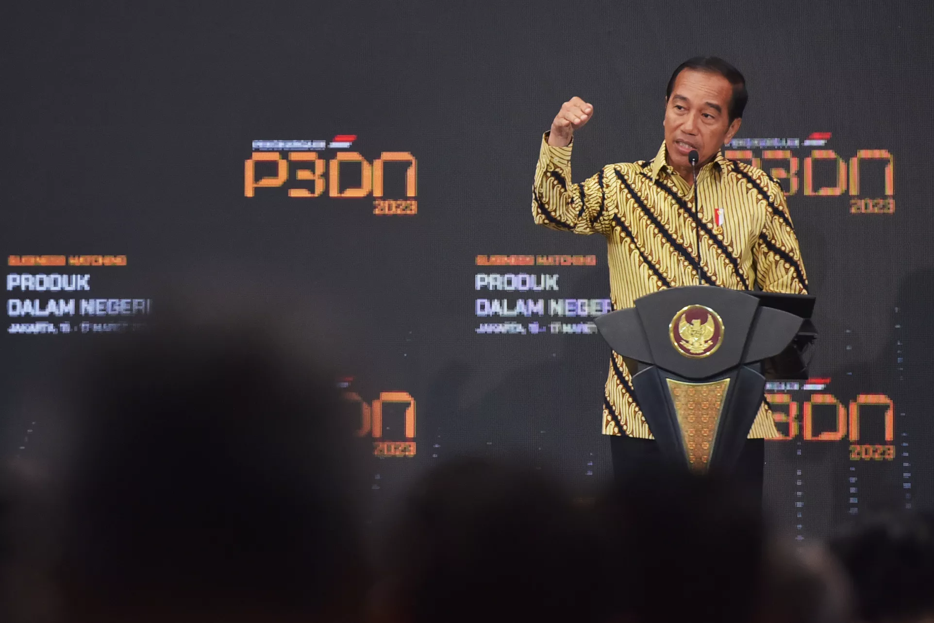 Presiden Jokowi Ingatkan Jajaran Pemerintah Disiplin Belanja Produk Dalam Negeri