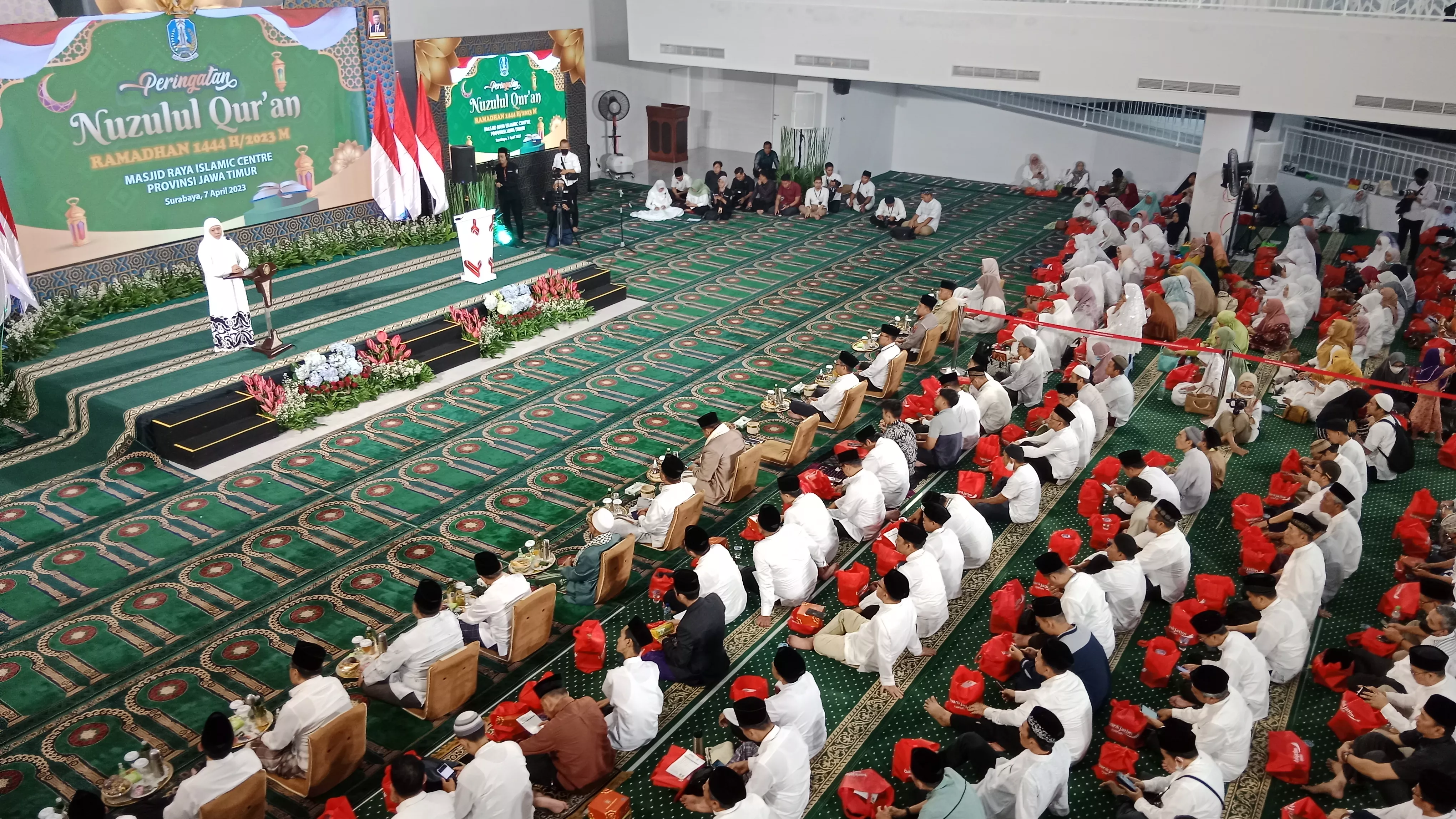 Peringatan Nuzulul Qur an 1444 H, Gubernur Khofifah Umumkan15 Pemenang Undian Umroh Wajib Pajak