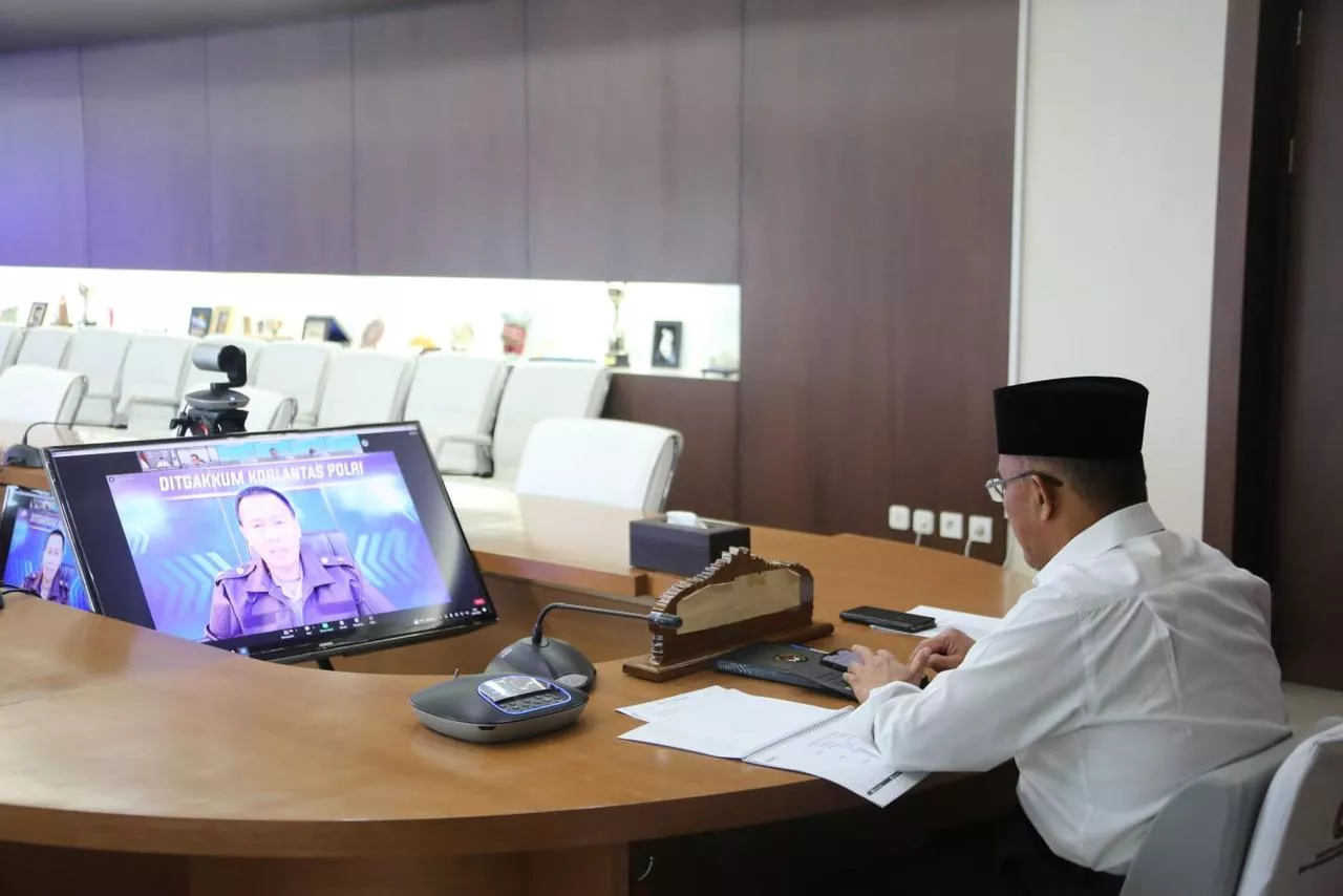 Menko PMK : Mudik Lebih Awal Dapat Bonus Diskon Biaya Tol 20 %